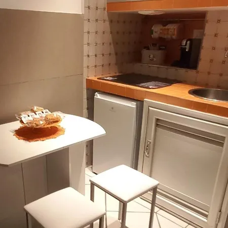 Bed & Breakfast Tisara Portici